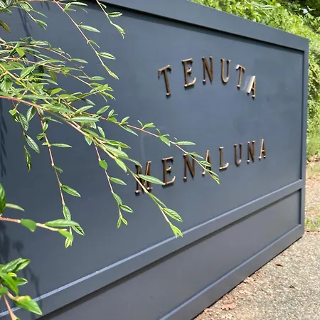 Menaluna - 4-bedroom Secluded With Pool Holiday home *
